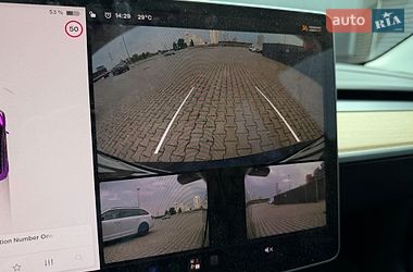 Седан Tesla Model 3 2021 в Киеве