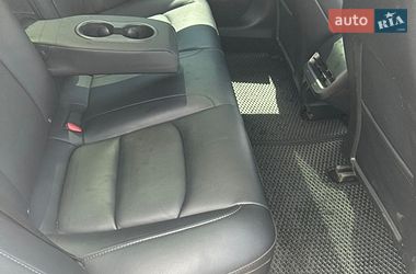 Седан Tesla Model 3 2022 в Днепре