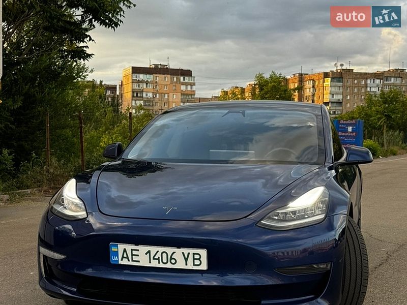 Седан Tesla Model 3 2019 в Кривом Роге фото 2 Седан Tesla Model 3 2019 в Кривом Роге