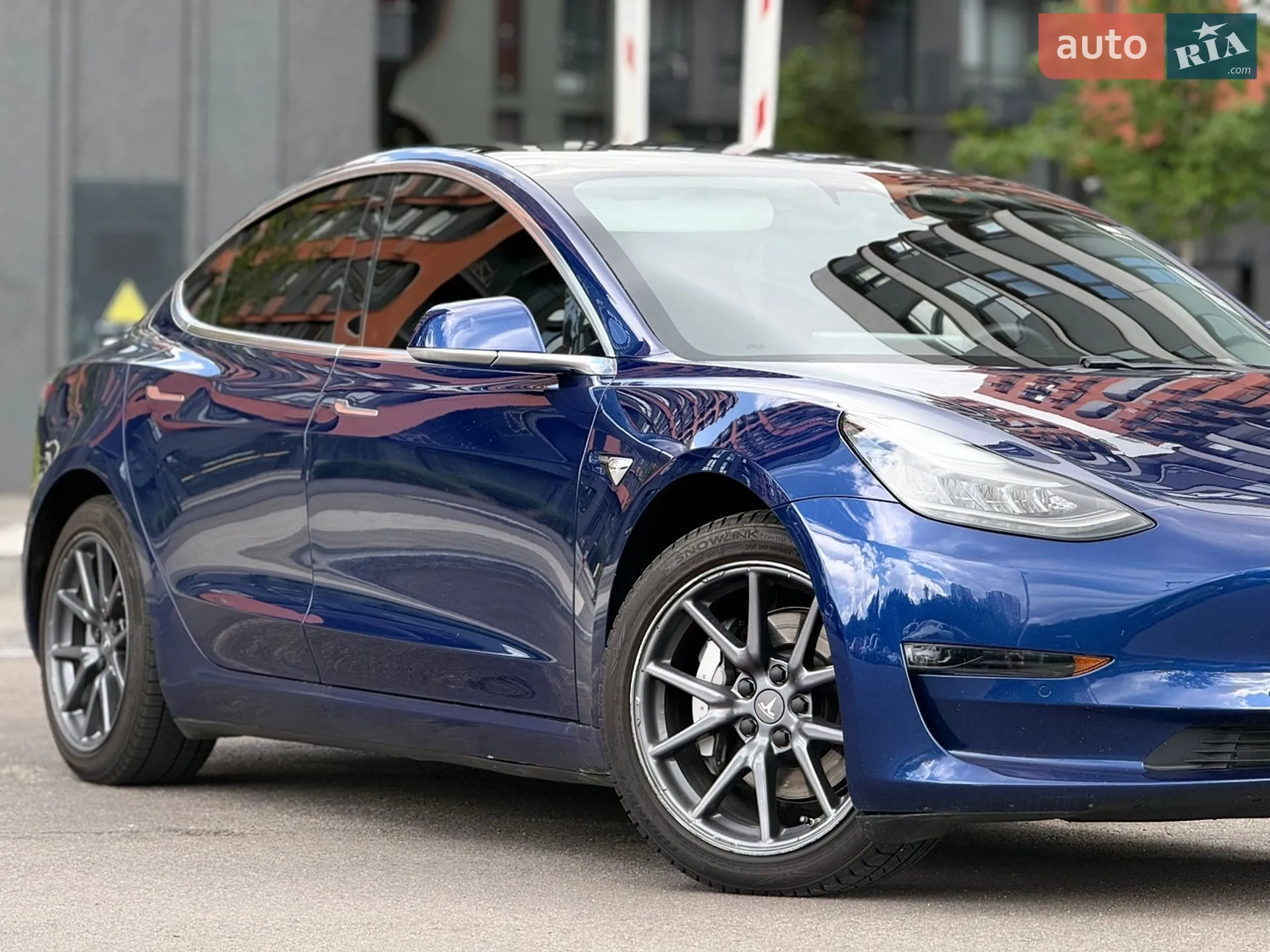 2020 Tesla Model 3 - мініатюра 3