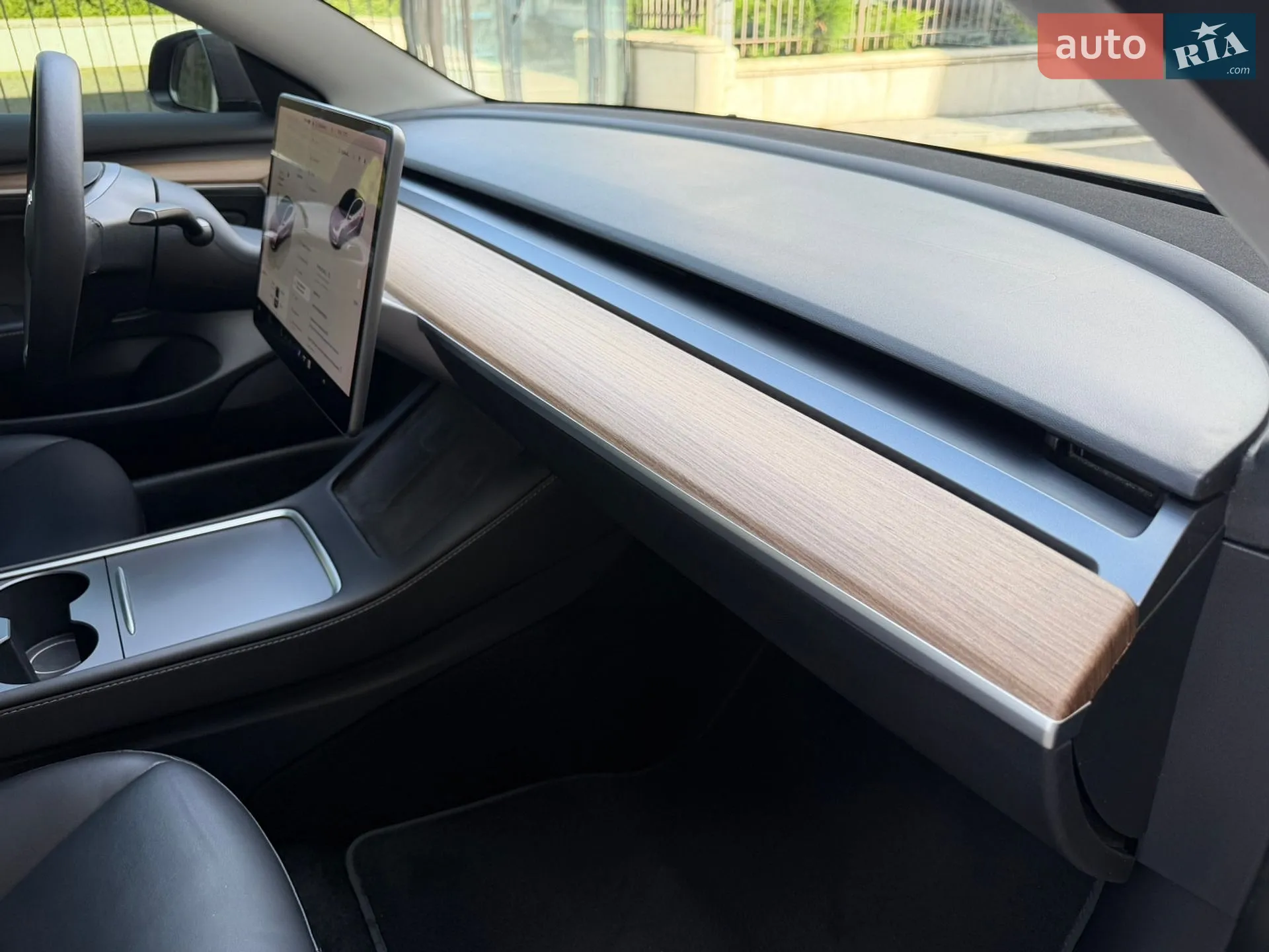 2023 Tesla Model 3 - мініатюра 16