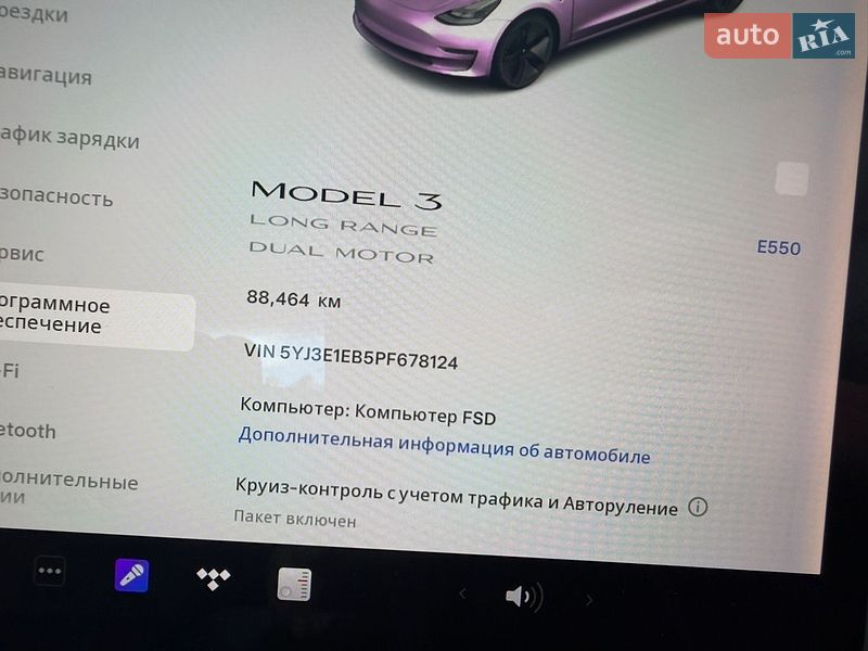 Седан Tesla Model 3 2023 в Киеве
