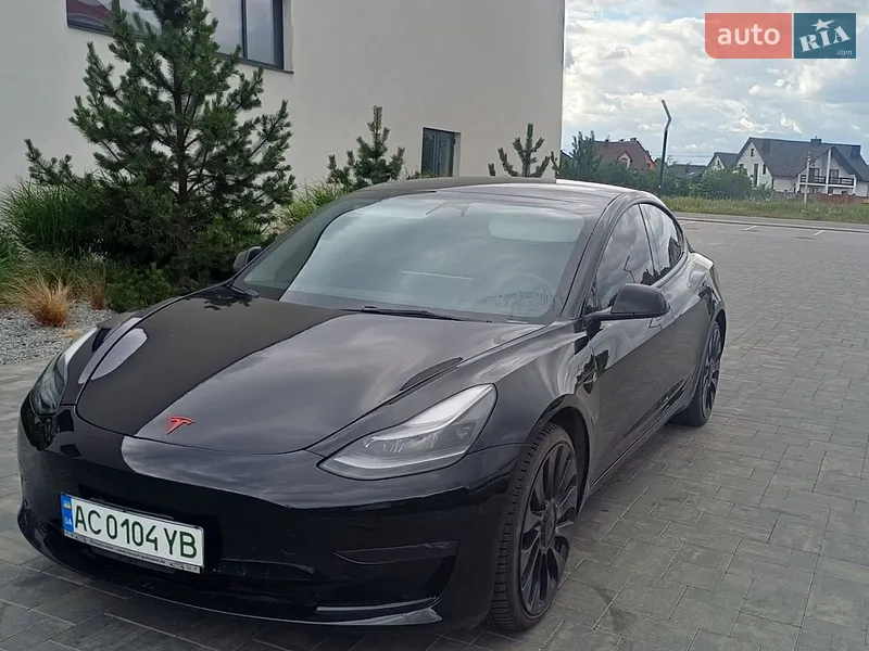Tesla Model 3