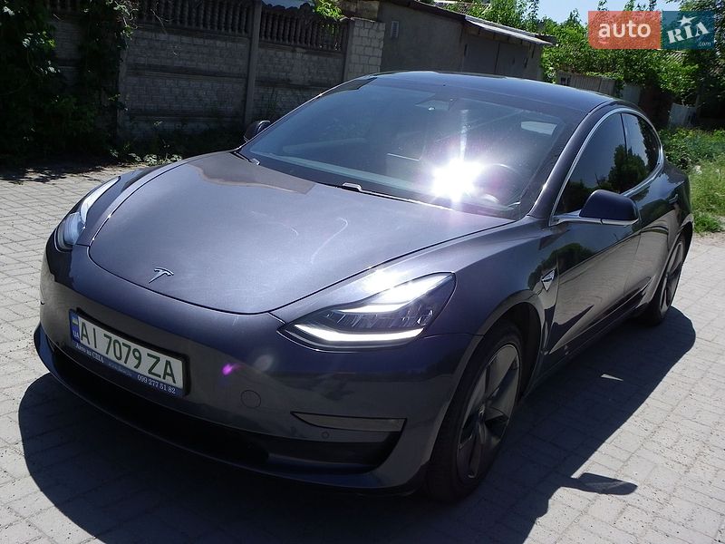 Седан Tesla Model 3 2019 в Запорожье