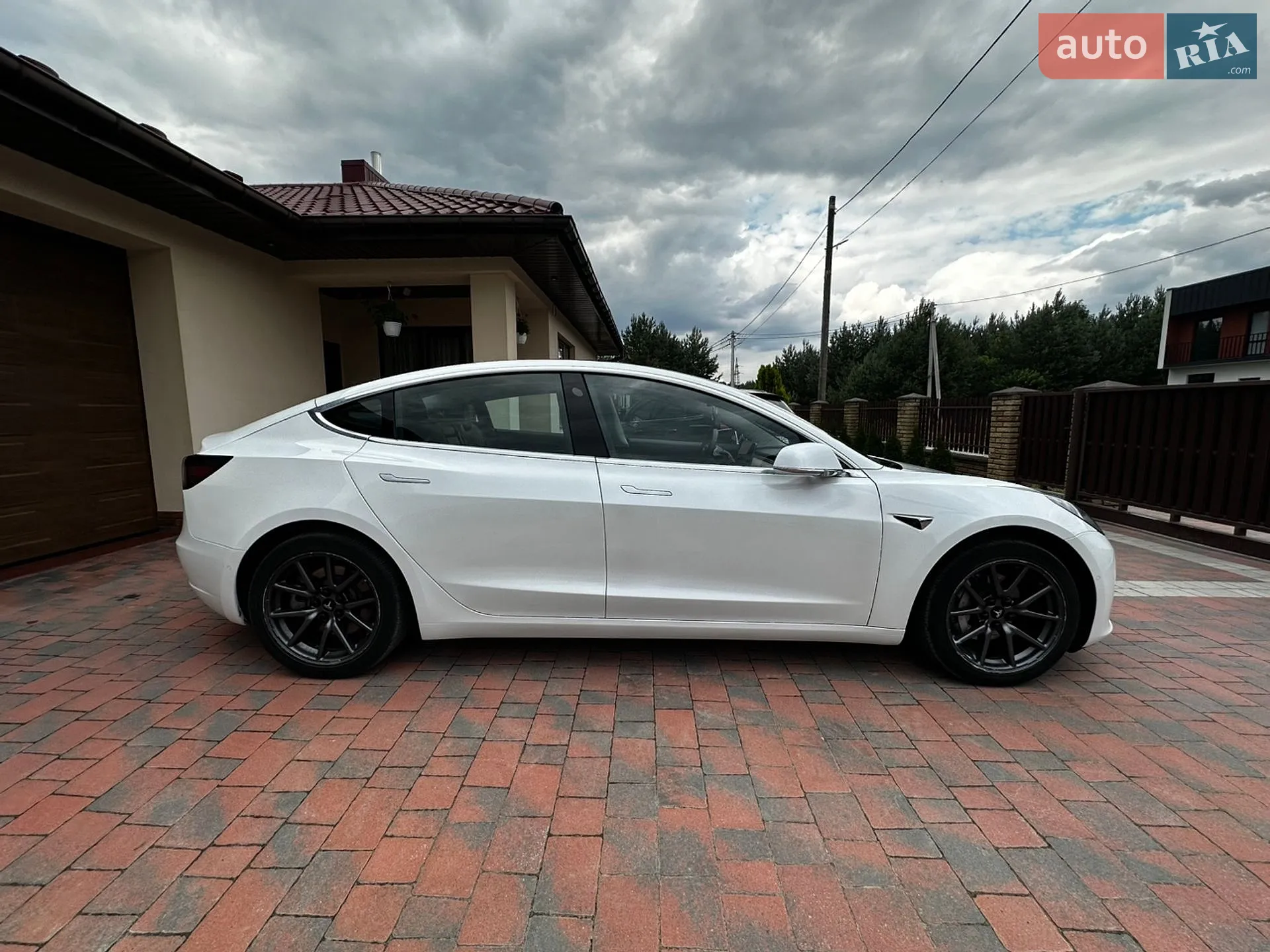 2019 Tesla Model 3 - мініатюра 4