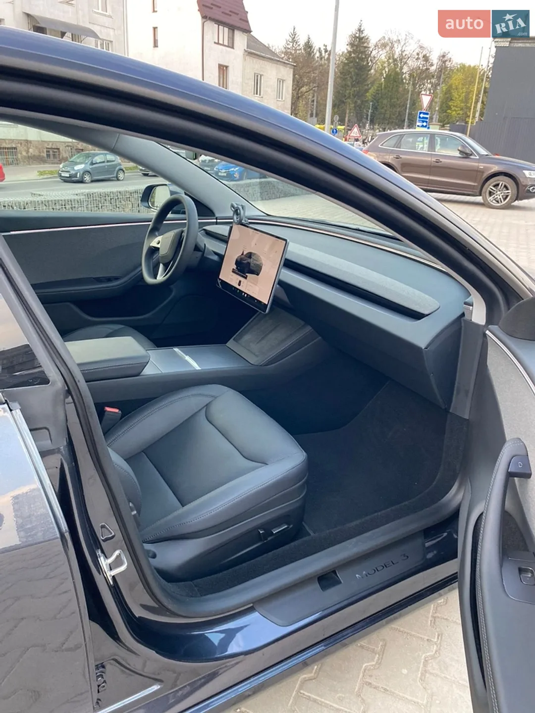 2024 Tesla Model 3 - мініатюра 37