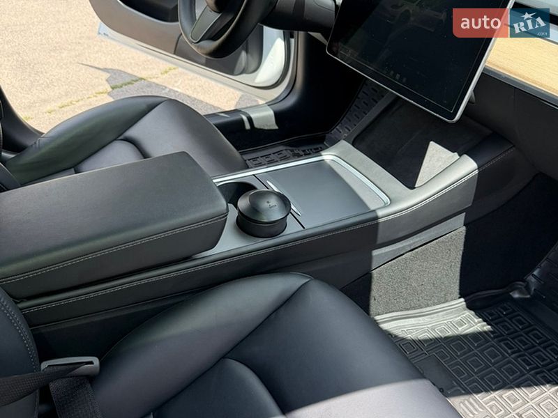 Седан Tesla Model 3 2023 в Одессе фото 2 Седан Tesla Model 3 2023 в Одессе