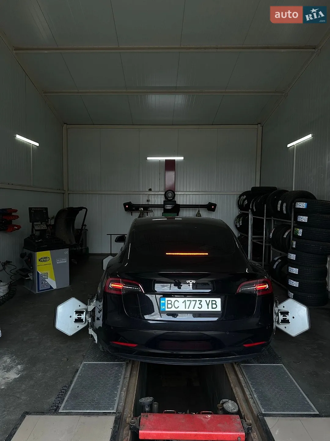 2019 Tesla Model 3 - мініатюра 6