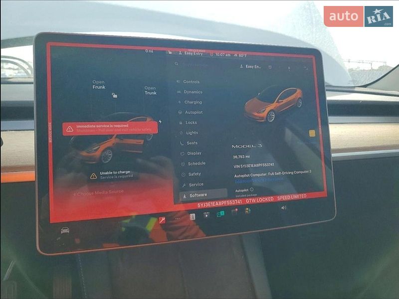 Седан Tesla Model 3 2023 в Львове