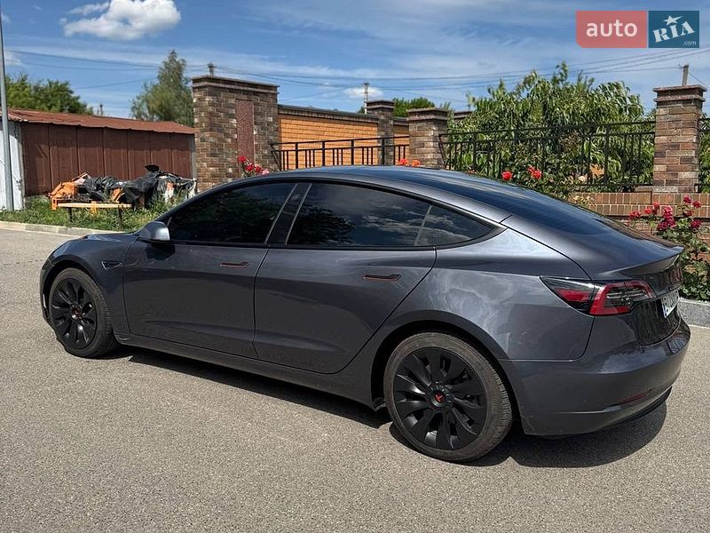 Седан Tesla Model 3 2023 в Полтаве фото 14 Седан Tesla Model 3 2023 в Полтаве