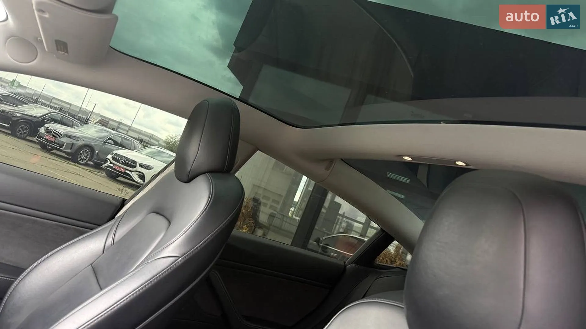 2019 Tesla Model 3 - мініатюра 14