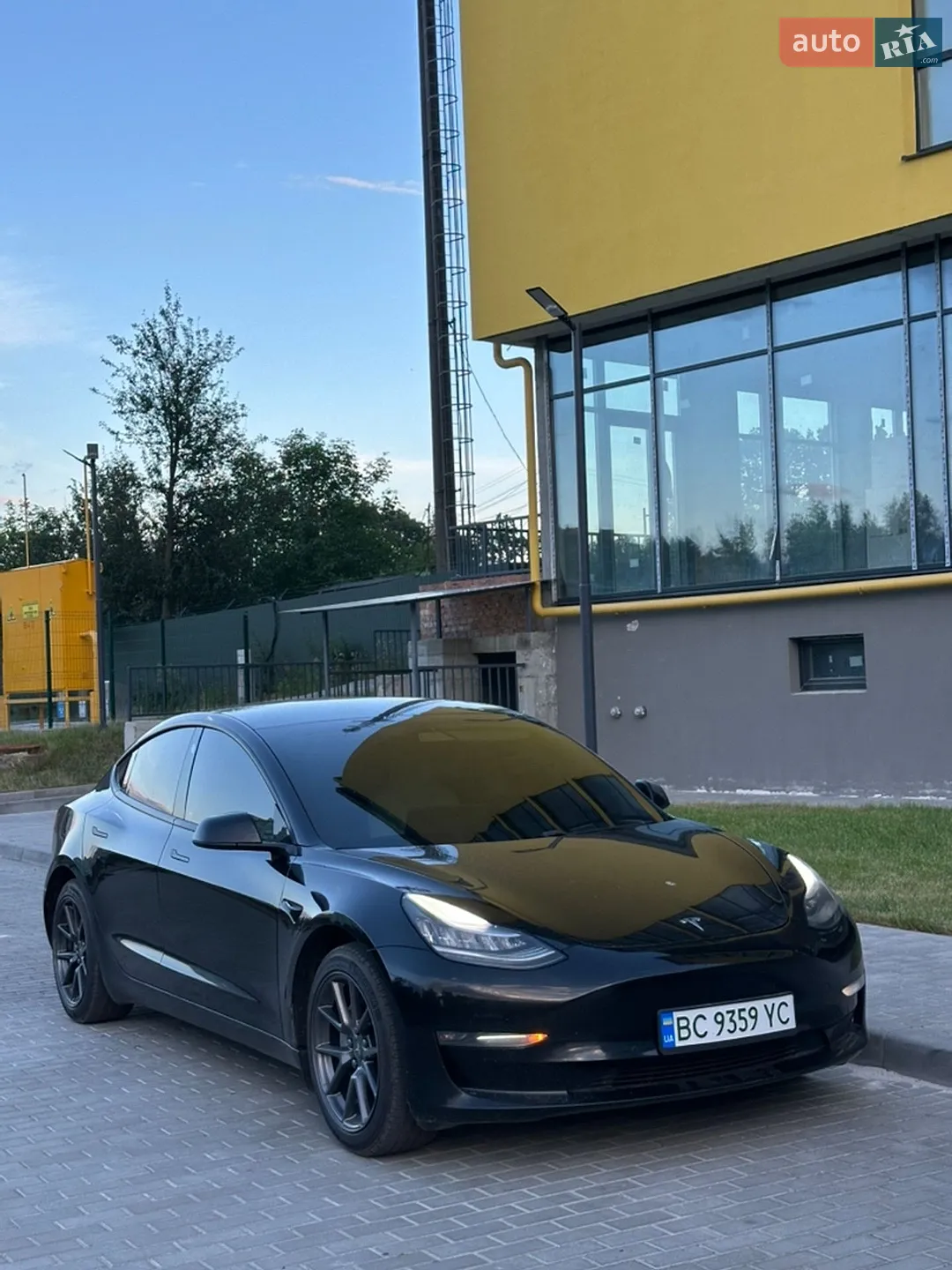 2019 Tesla Model 3 - мініатюра 8