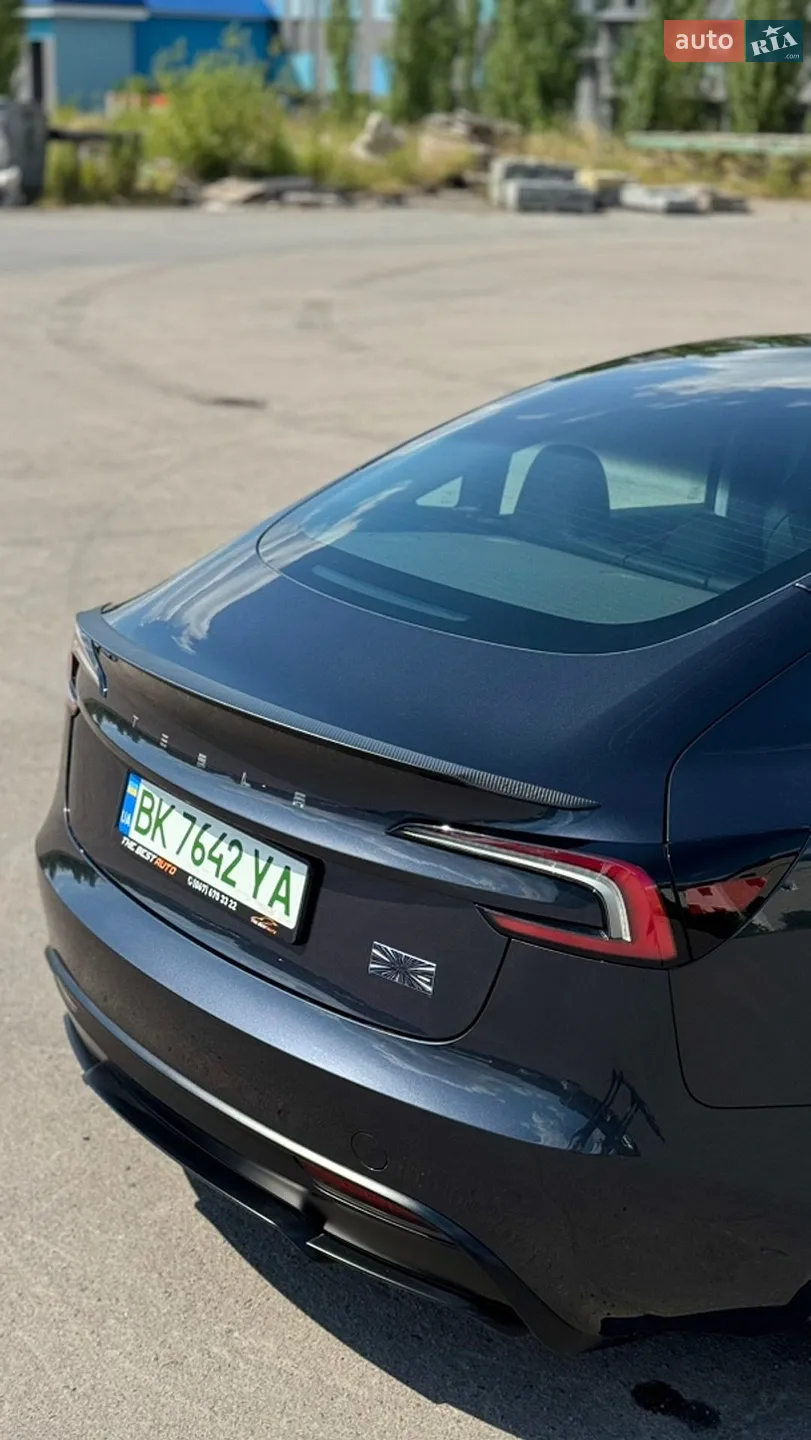 2024 Tesla Model 3 - мініатюра 10