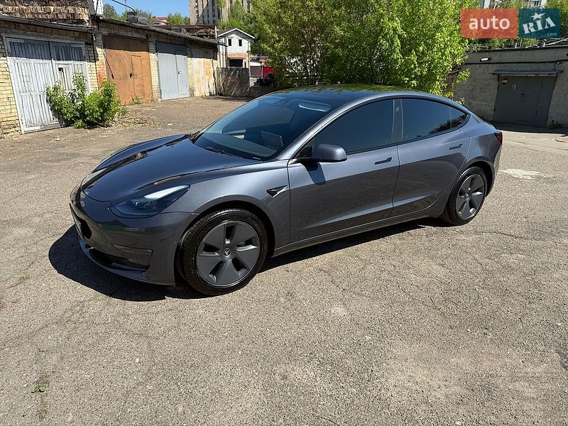 Седан Tesla Model 3 2022 в Киеве фото 4 Седан Tesla Model 3 2022 в Киеве