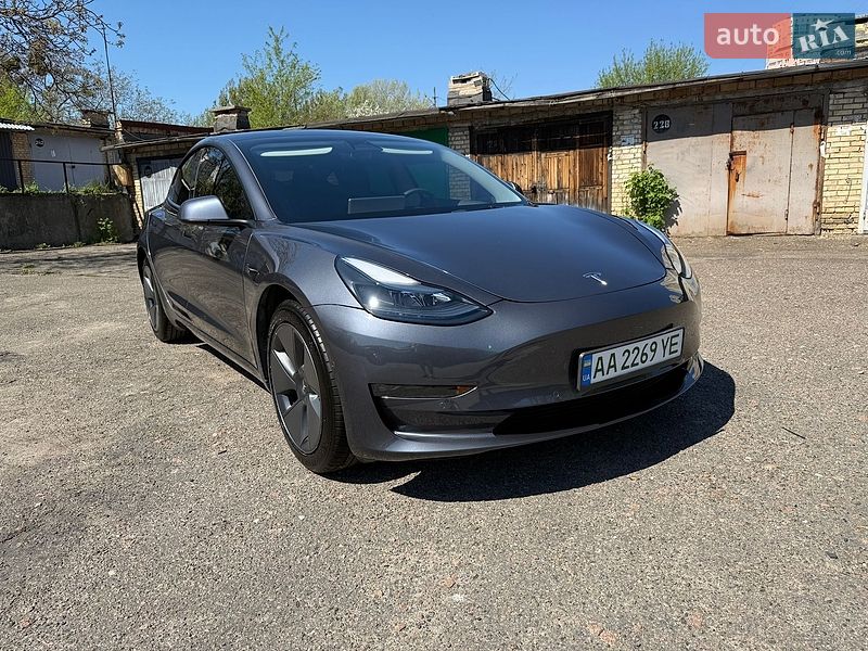 Седан Tesla Model 3 2022 в Киеве фото 37 Седан Tesla Model 3 2022 в Киеве