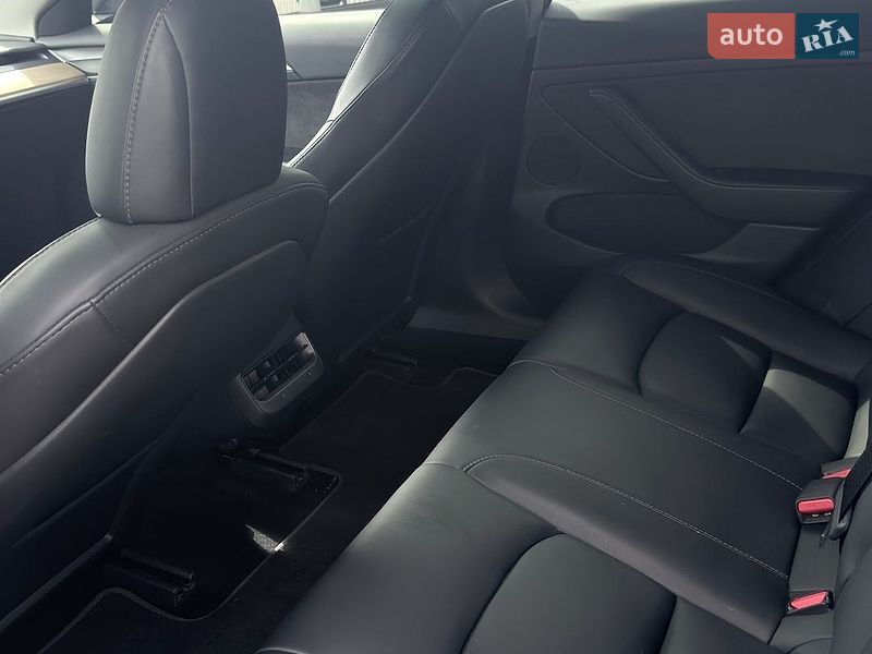 Седан Tesla Model 3 2022 в Києві фото 6 Седан Tesla Model 3 2022 в Києві