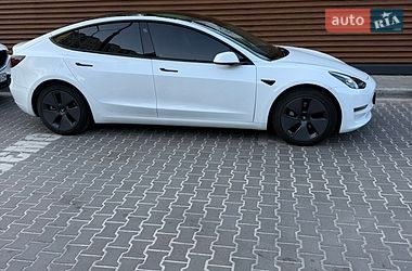 Седан Tesla Model 3 2023 в Киеве