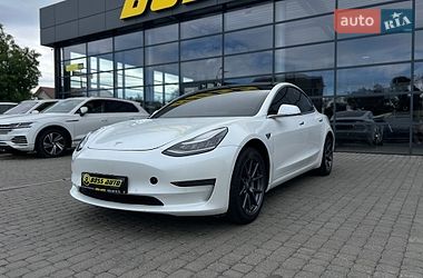 Седан Tesla Model 3 2019 в Ивано-Франковске