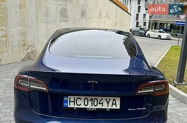 Седан Tesla Model 3 2022 в Львові