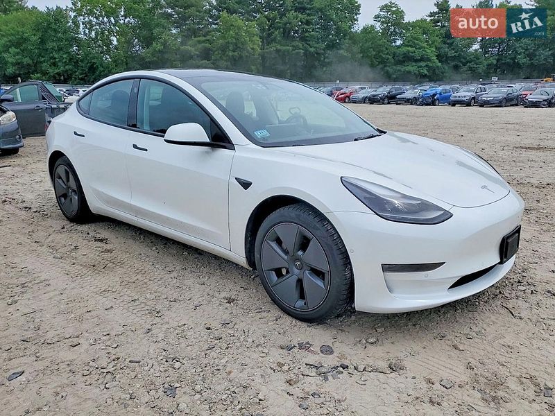 Седан Tesla Model 3 2022 в Ужгороде фото 5 Седан Tesla Model 3 2022 в Ужгороде