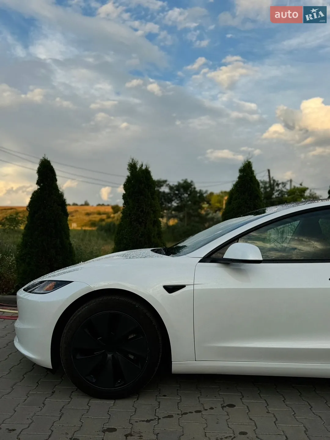 2024 Tesla Model 3 - мініатюра 8