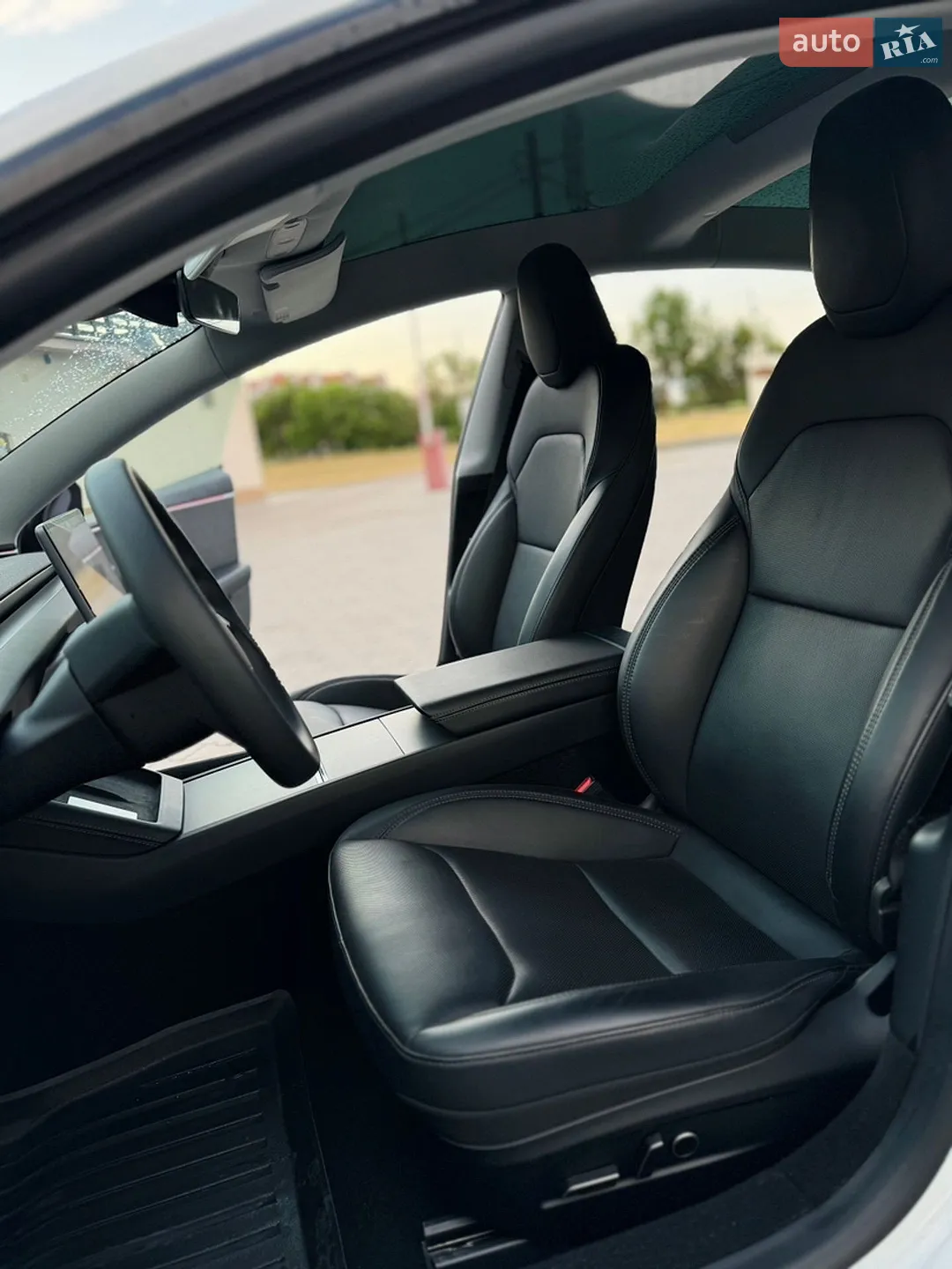 2024 Tesla Model 3 - мініатюра 32