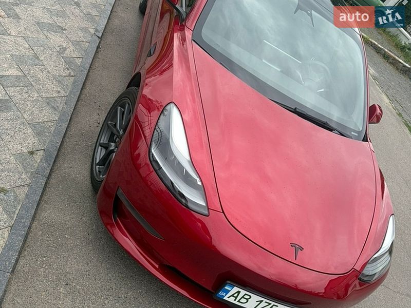 Tesla Model 3 2022