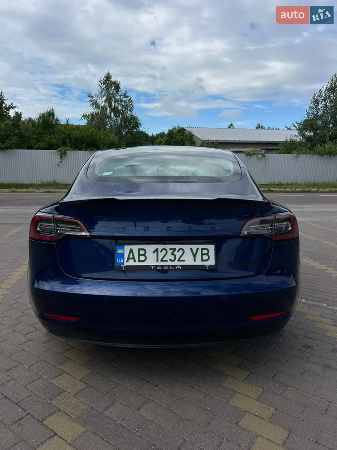 2018 Tesla Model 3 - мініатюра 3