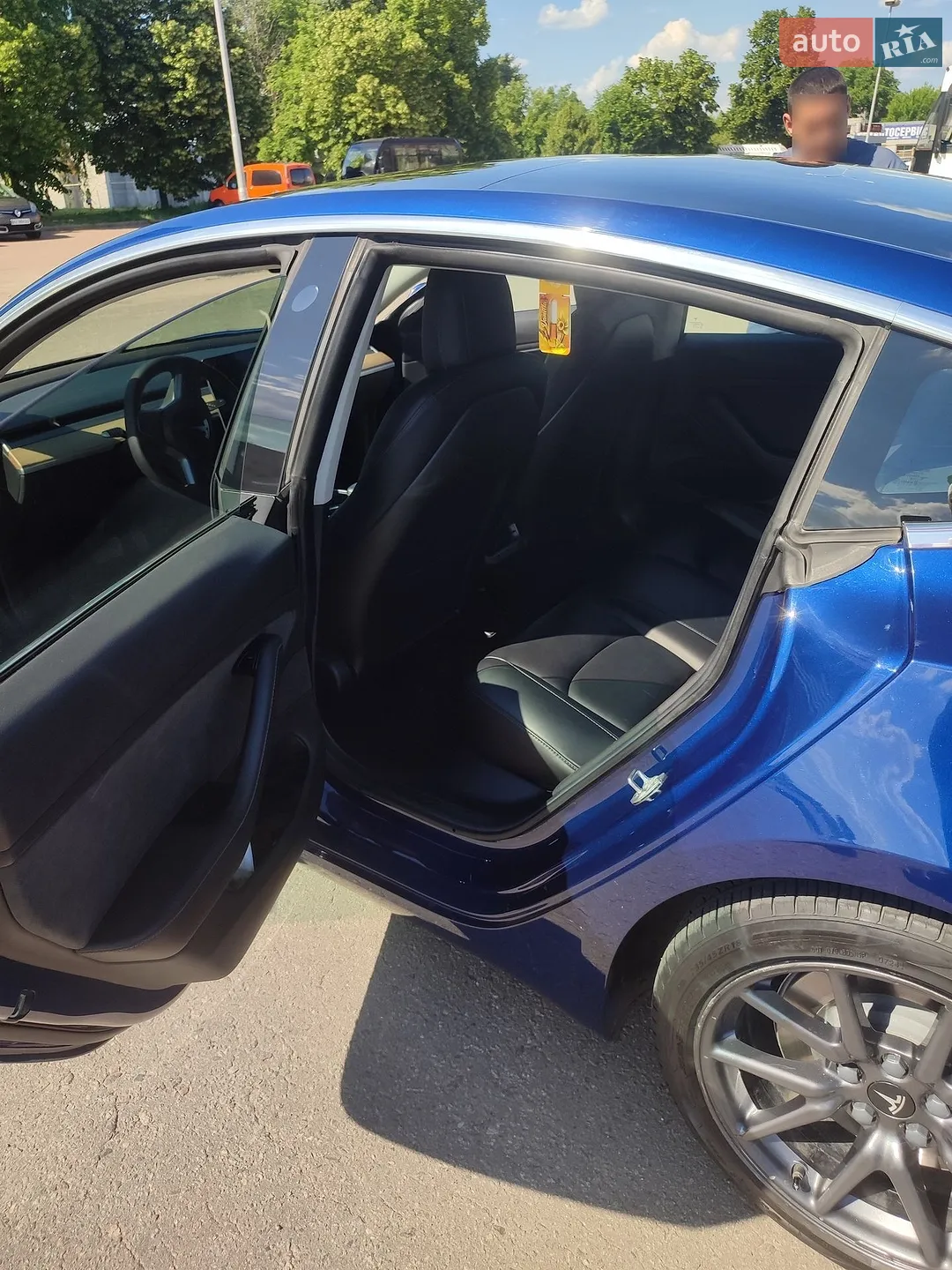 2019 Tesla Model 3 - мініатюра 10