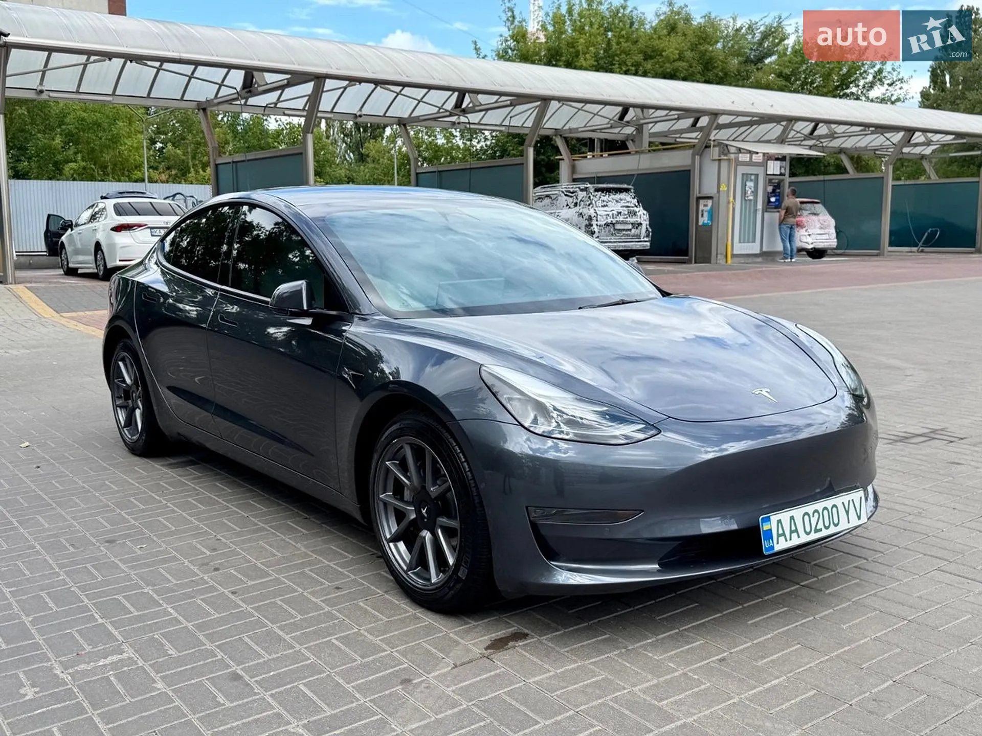 2022 Tesla Model 3 - фото 1