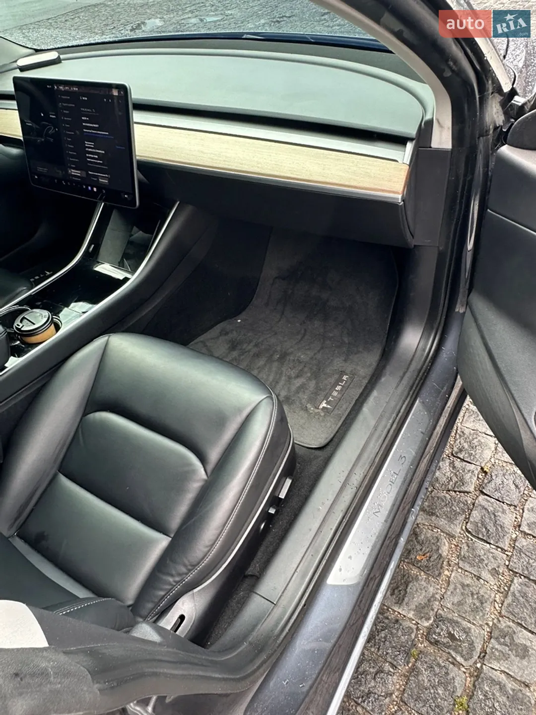 2020 Tesla Model 3 - мініатюра 9