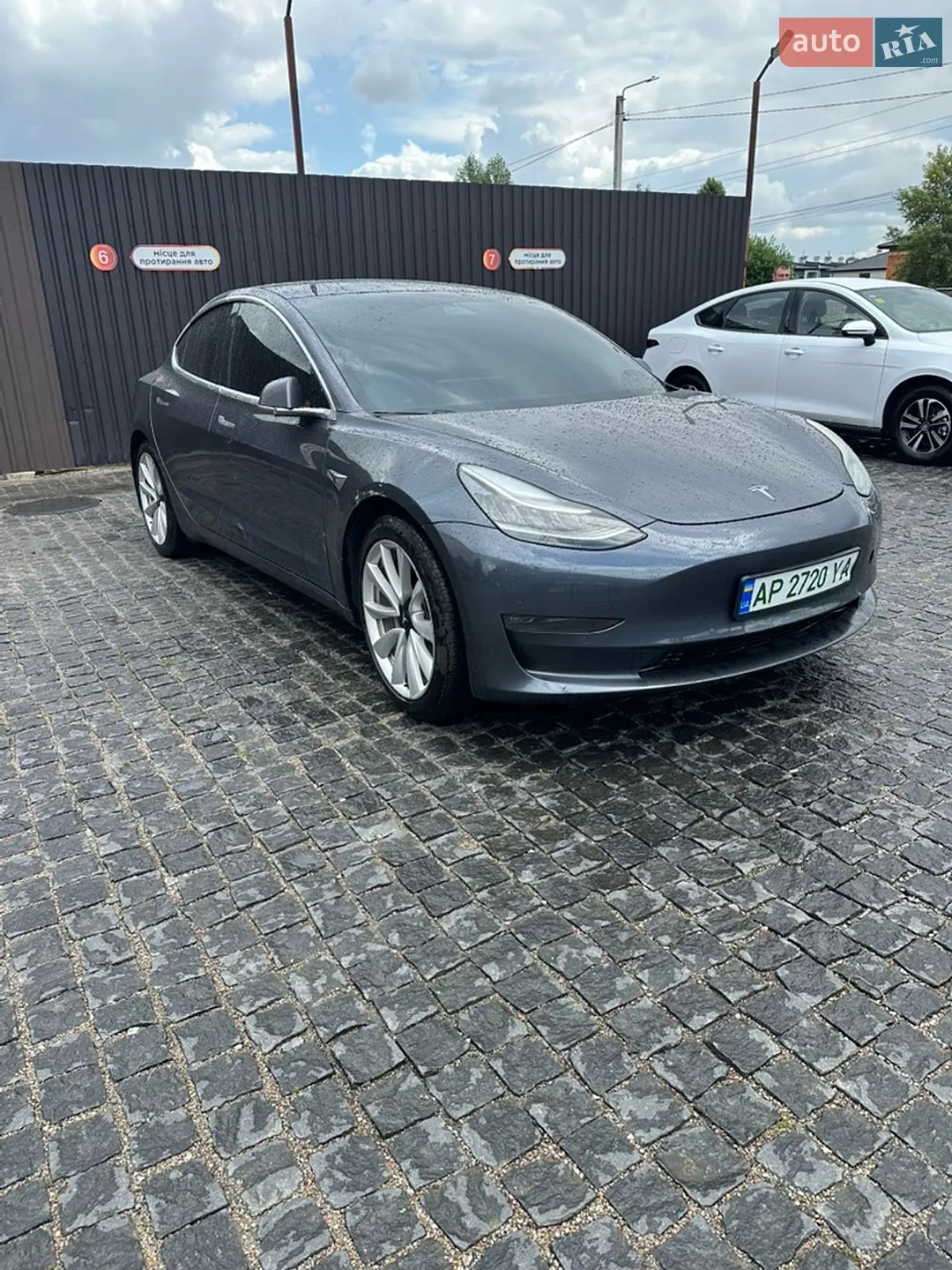 2020 Tesla Model 3 - мініатюра 3