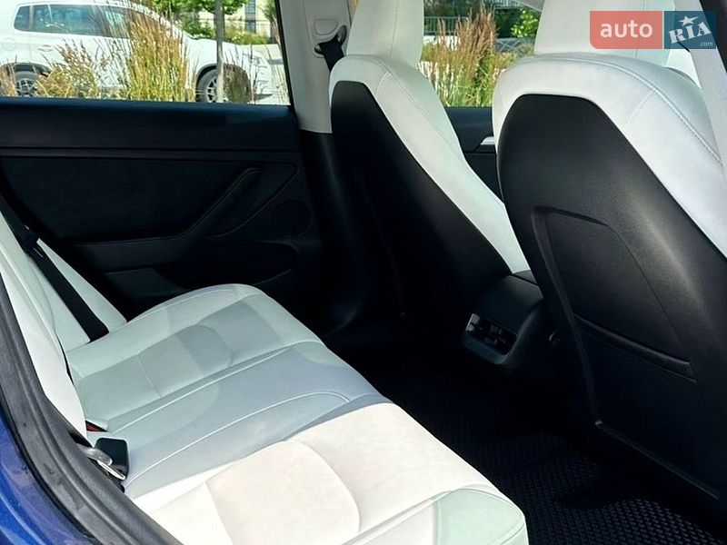 Седан Tesla Model 3 2023 в Львові фото 16 Седан Tesla Model 3 2023 в Львові