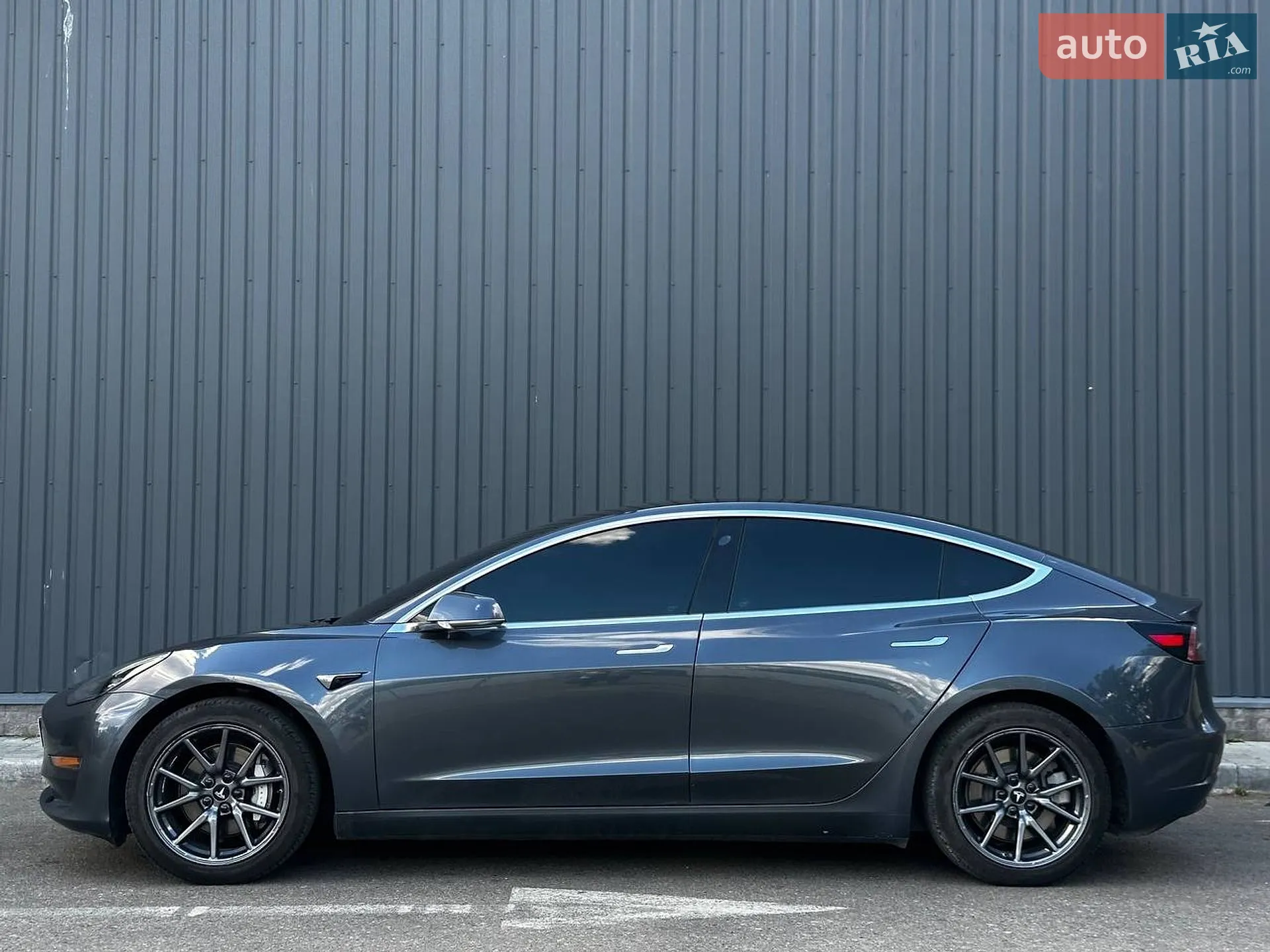 2018 Tesla Model 3 - мініатюра 4
