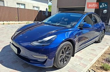 Седан Tesla Model 3 2022 в Вінниці