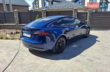 Седан Tesla Model 3 2022 в Вінниці