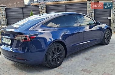 Седан Tesla Model 3 2022 в Вінниці
