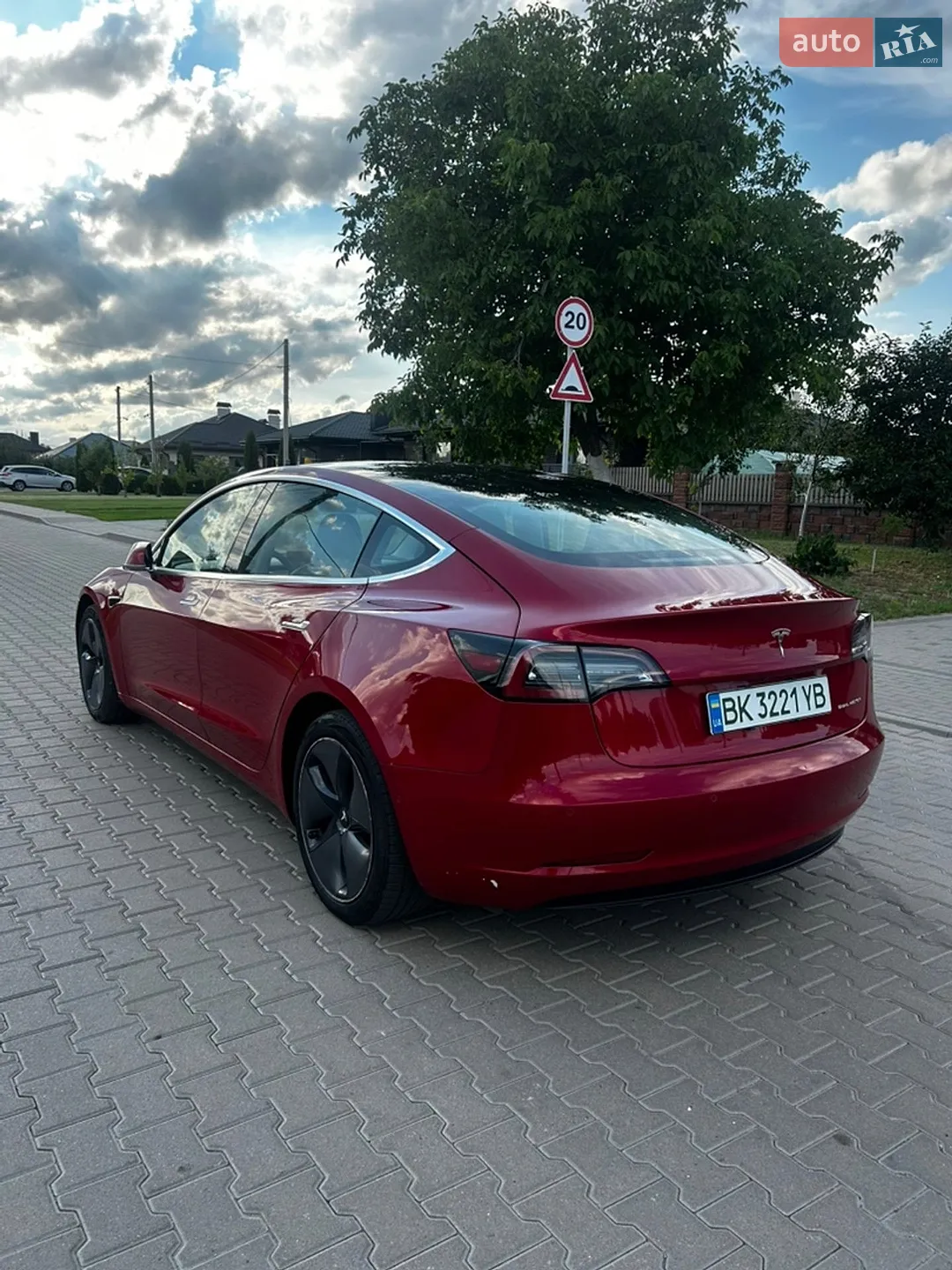 2019 Tesla Model 3 - мініатюра 6