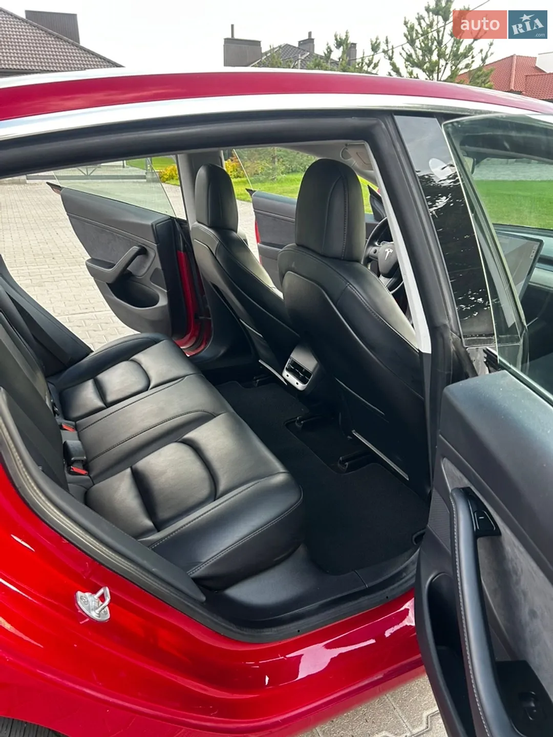 2019 Tesla Model 3 - мініатюра 11