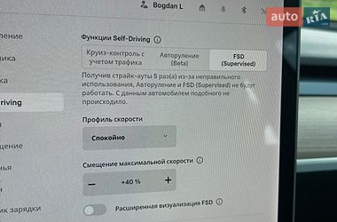 Седан Tesla Model 3 2019 в Ровно