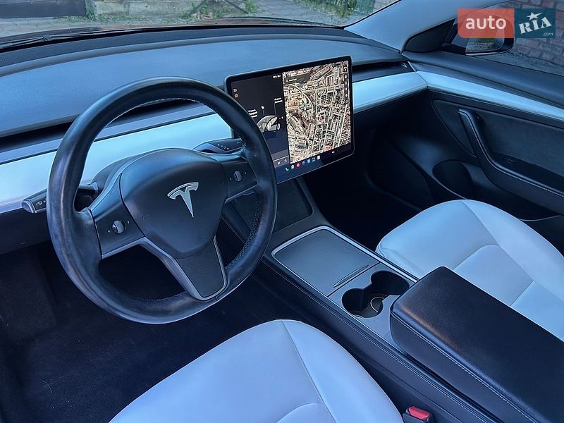 Седан Tesla Model 3 2021 в Виннице фото 23 Седан Tesla Model 3 2021 в Виннице