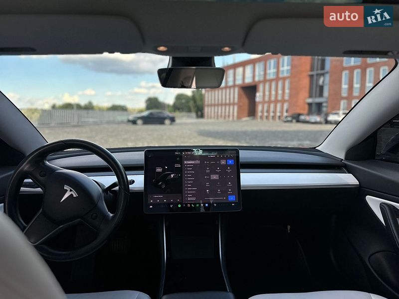 Седан Tesla Model 3 2018 в Дніпрі фото 6 Седан Tesla Model 3 2018 в Дніпрі