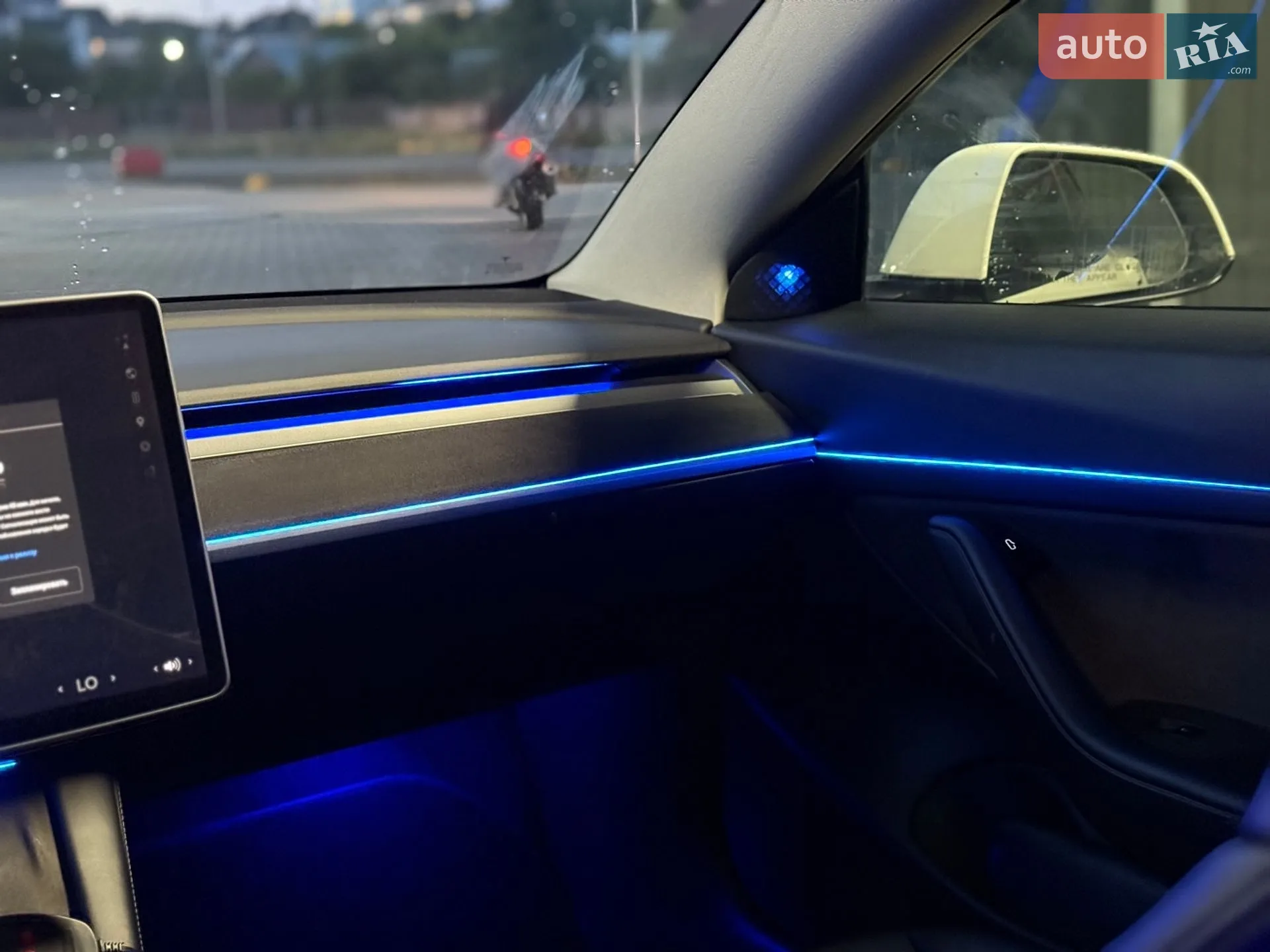2020 Tesla Model 3 - мініатюра 15