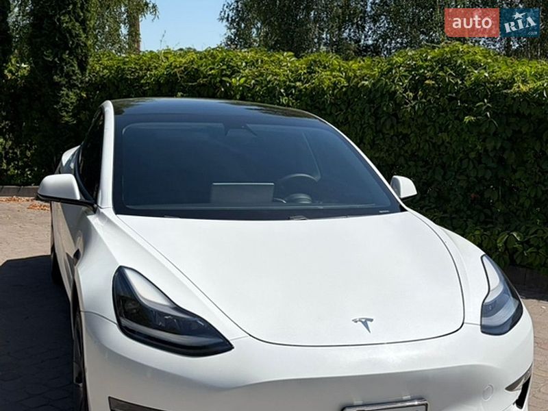 Седан Tesla Model 3 2021 в Луцке фото 12 Седан Tesla Model 3 2021 в Луцке