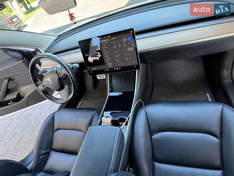 Седан Tesla Model 3 2019 в Николаеве фото 5 Седан Tesla Model 3 2019 в Николаеве