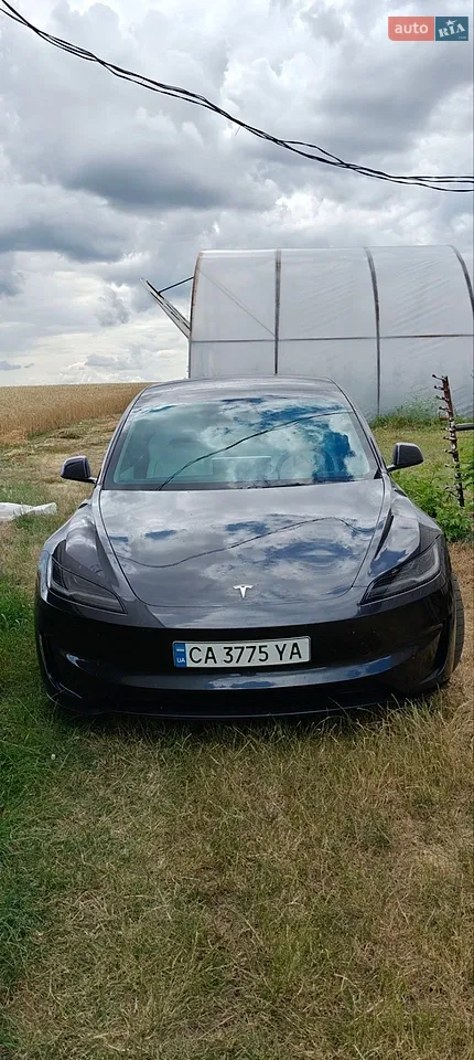 2025 Tesla Model 3 - мініатюра 30