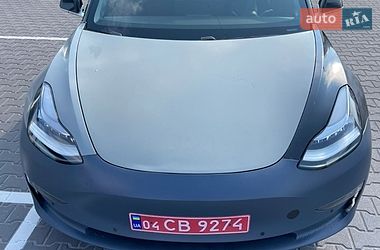 Седан Tesla Model 3 2019 в Києві