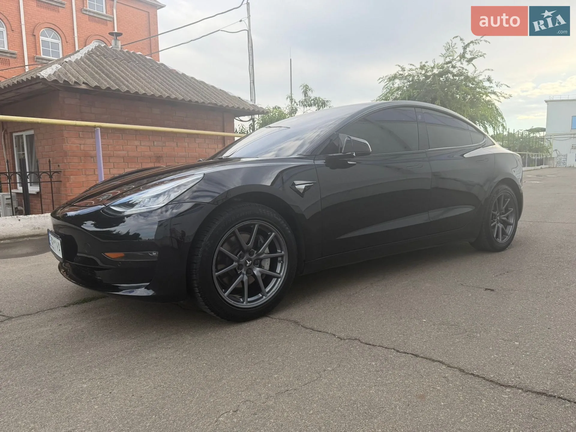 2019 Tesla Model 3 - фото 1