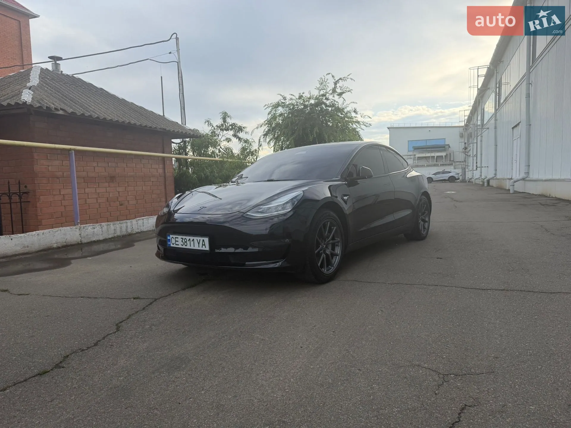 2019 Tesla Model 3 - мініатюра 3