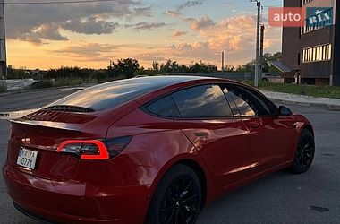 Седан Tesla Model 3 2021 в Харькове